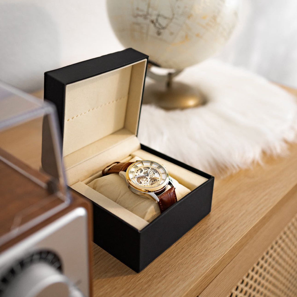 Reloj de acero inoxidable AuroraForge con esfera automática de 40 mm edición