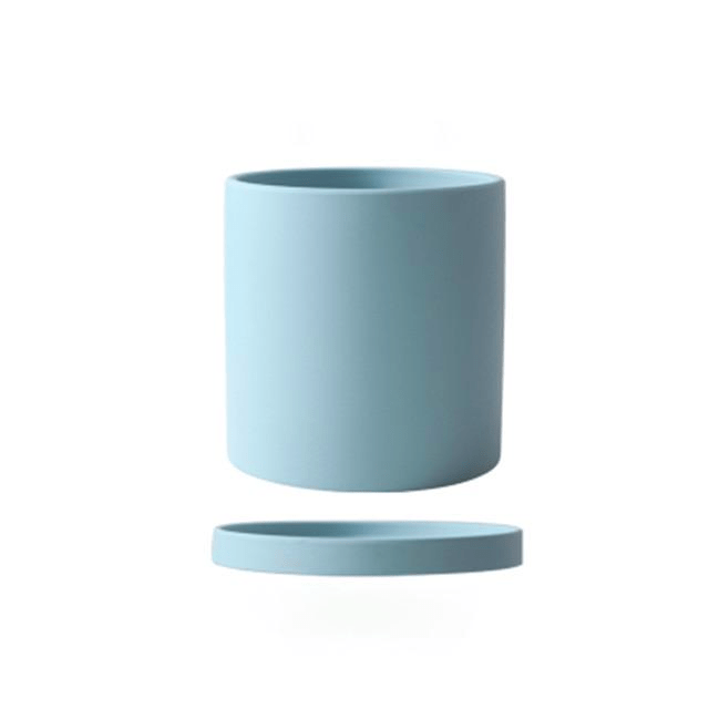 Pot de fleur en céramique intemporel avec soucoupe pour les amateurs de plantes par Verdanta