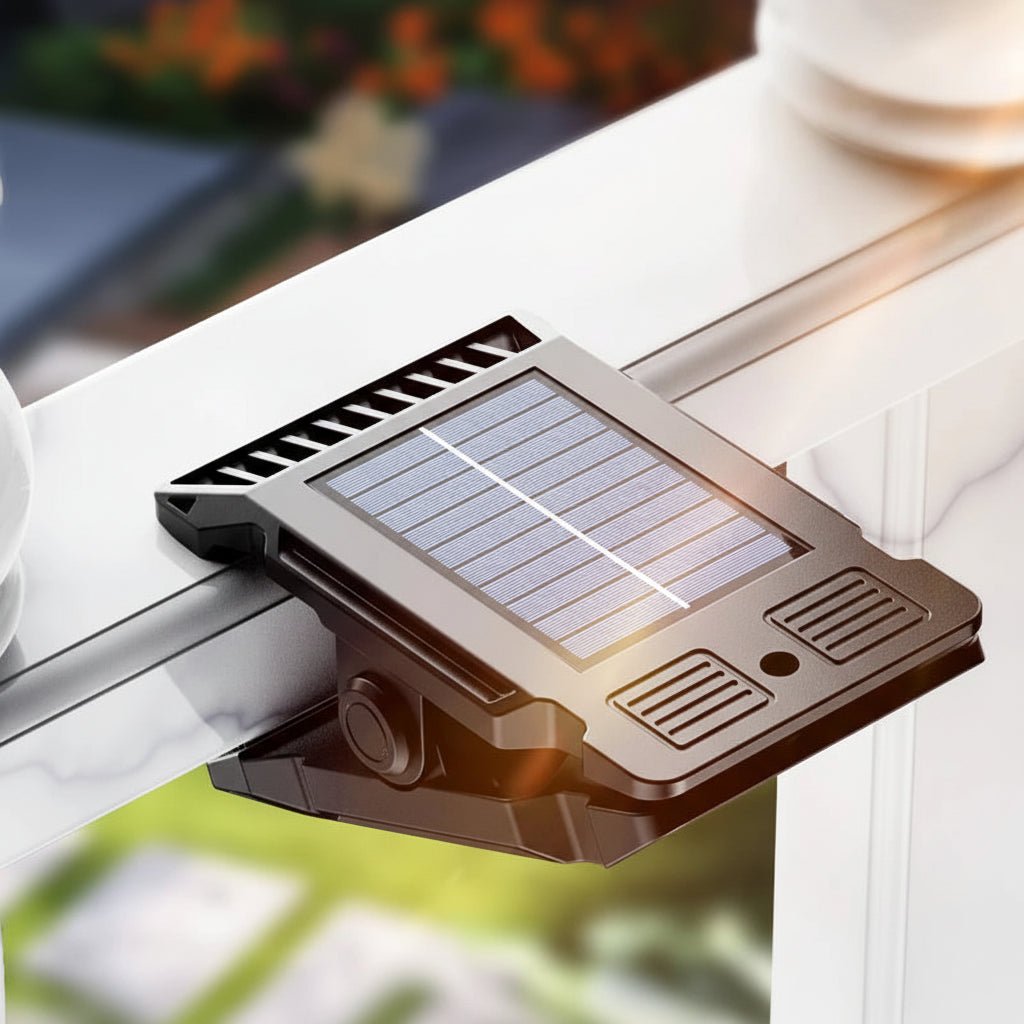 Parlak Klipsli Güneş Enerjili Dış Mekan Lambası, Kampçılar İçin Taşınabilir Otomatik Açılır