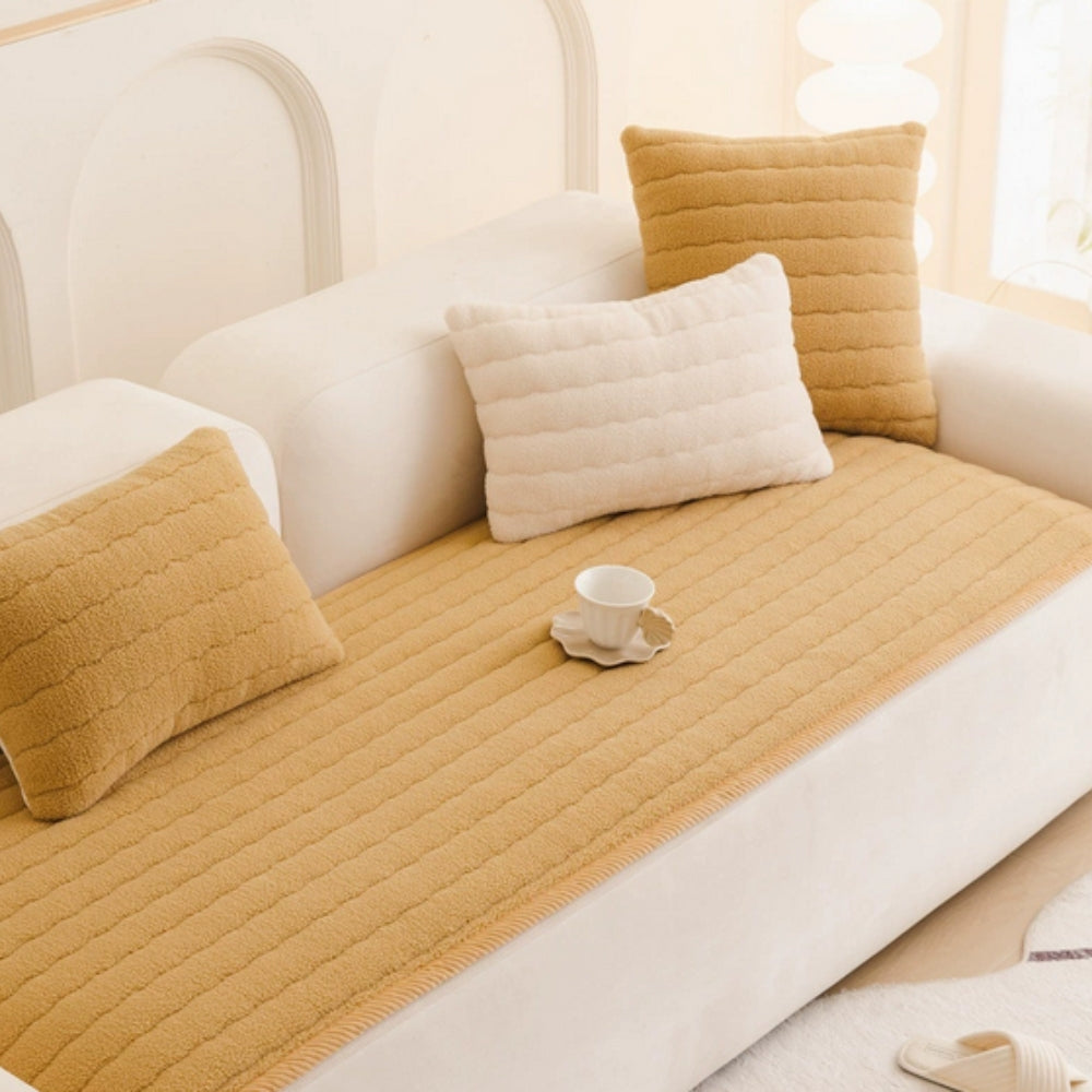 PlushGuard Dense Sofa Cover For Soft Scratch Protection