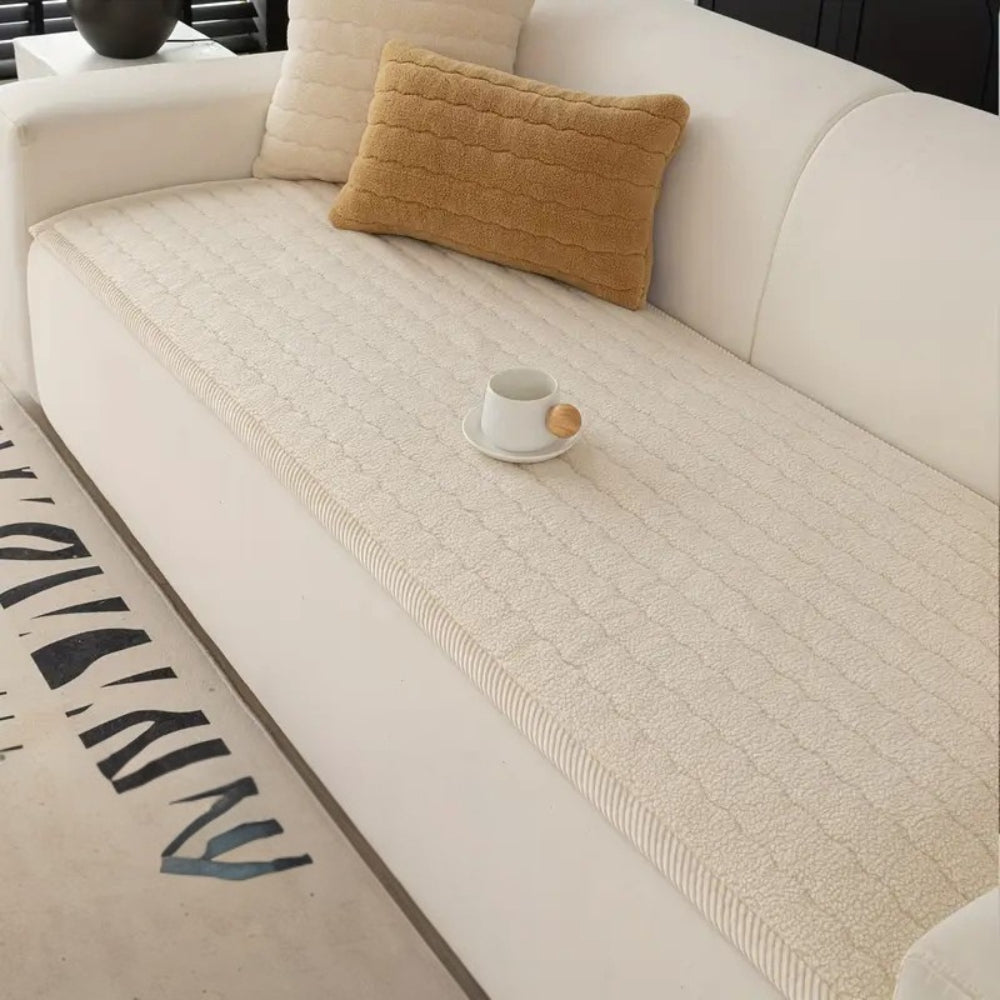 PlushGuard Dense Sofa Cover For Soft Scratch Protection