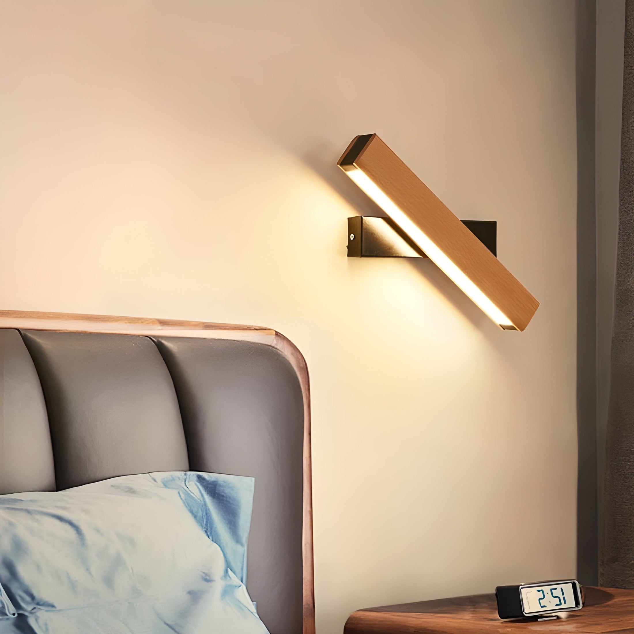 Nova Skandinavisk Varm LED Vägglampa i Trä med Naturliga Trädetaljer