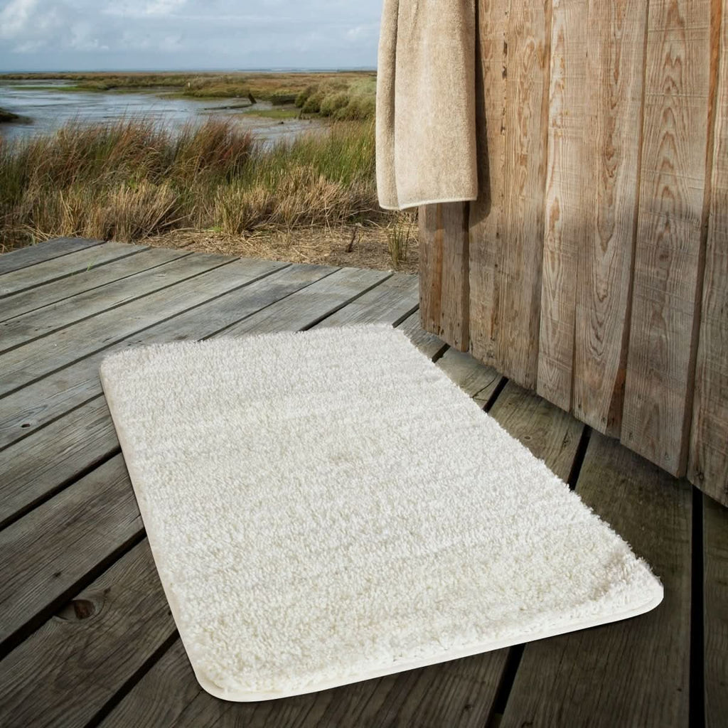 Alfombra de Baño UltraSuave de Microfibra NovaShore, Secado Rápido y Antideslizante para Baños Modernos