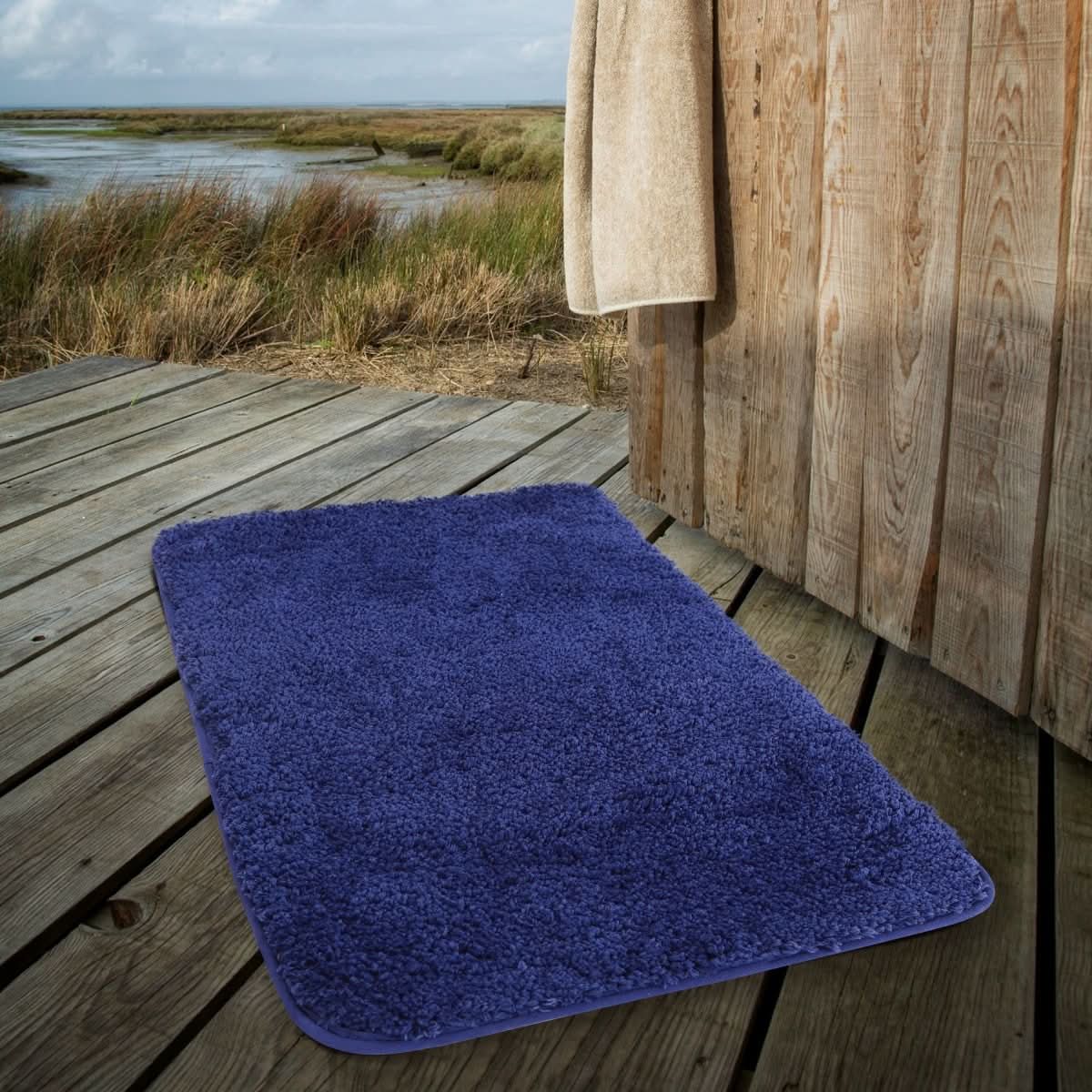 Alfombra de Baño UltraSuave de Microfibra NovaShore, Secado Rápido y Antideslizante para Baños Modernos