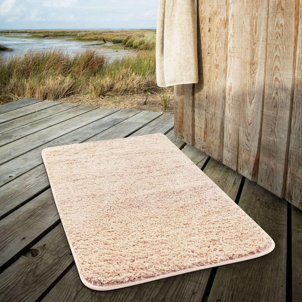 Alfombra de Baño UltraSuave de Microfibra NovaShore, Secado Rápido y Antideslizante para Baños Modernos