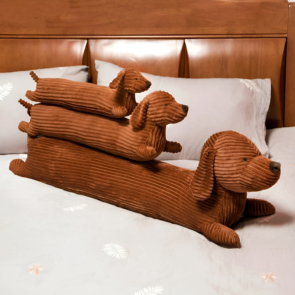 Plushdox ergonomický polštář pro jezevčíka na podporu krku a zad