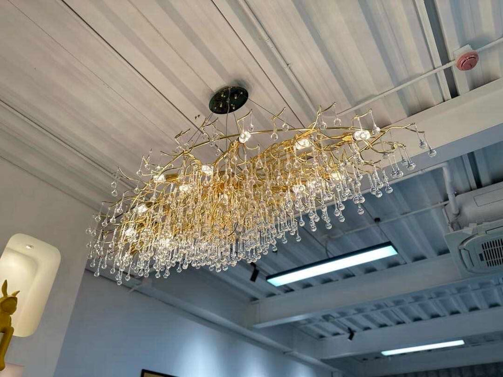 Aurora Crystal Chandelier With Customizable Lighting Elegance