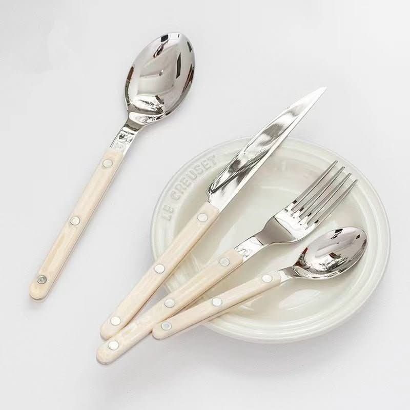 24-piece stainless steel cutlery set with engraving