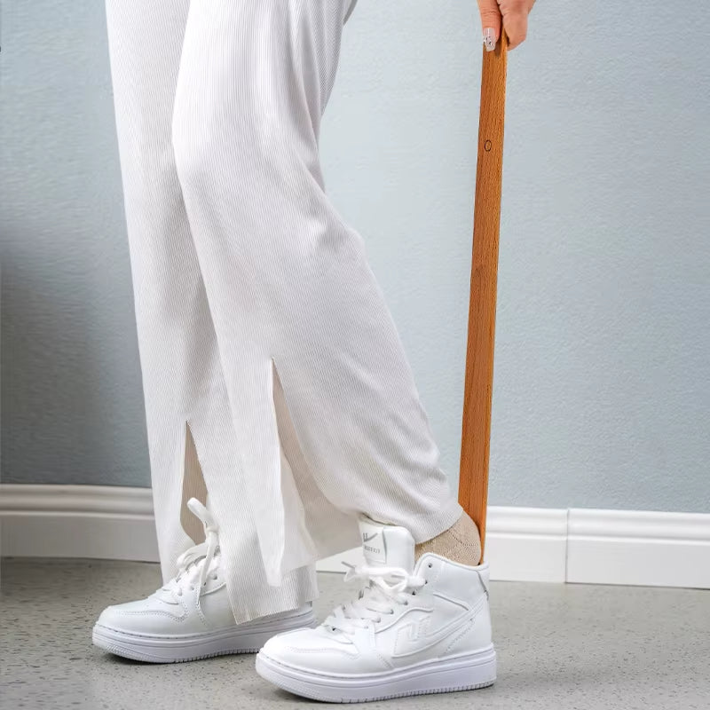 Slipmate Extra-Long Shoe Horn For Easy On And Shoe Protection