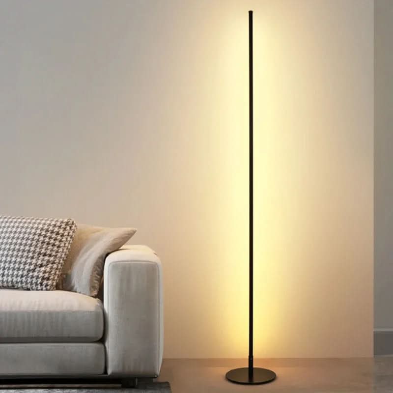 Lumenflow Metal Ayaklı Ayarlanabilir Lambader Şık Yaşam Alanları İçin