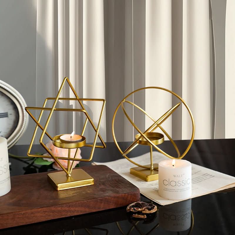 Brillora gyldent lysestake, elegant metallstativ for stue og spisestue
