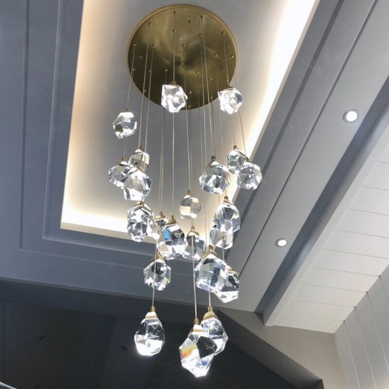 Lustre en Cristal Lyra avec Élégance Inspirée du Diamant