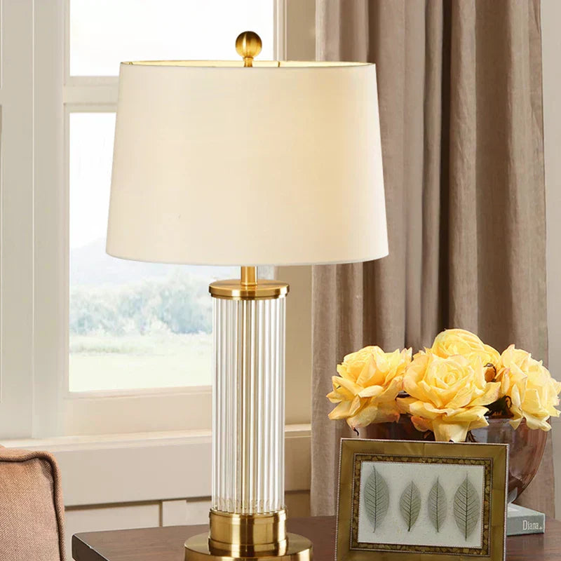 Nexora Glassstav Bordlampe Med Myk Stoffskjerm