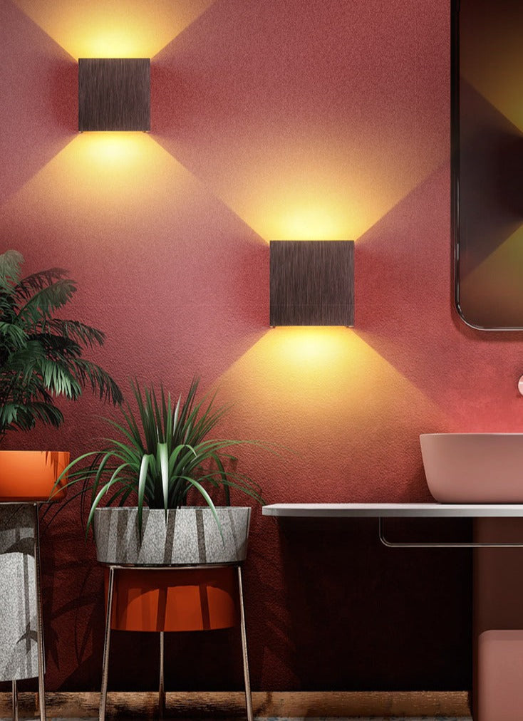 ElegantBeam schlanke Wandleuchte mit minimalistischem Design für edle Beleuchtung