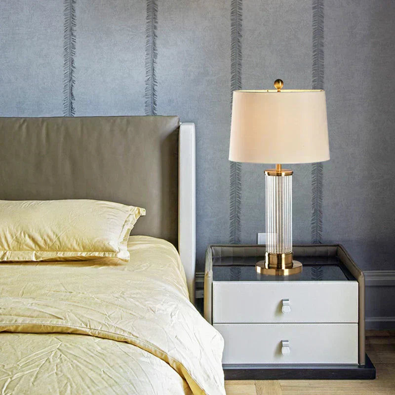 Nexora Glassstav Bordlampe Med Myk Stoffskjerm