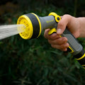 AquaNova Heimwerker-Spritzpistole mit zehn einstellbaren Mustern und ergonomischem Griff