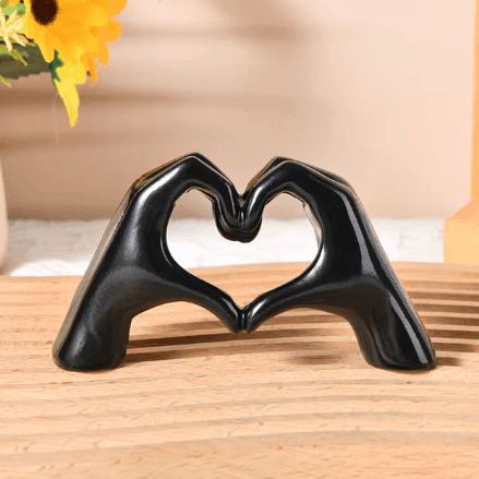 Figurină decorativă din lemn lucrată manual HeartCraft pentru iubitorii de casă