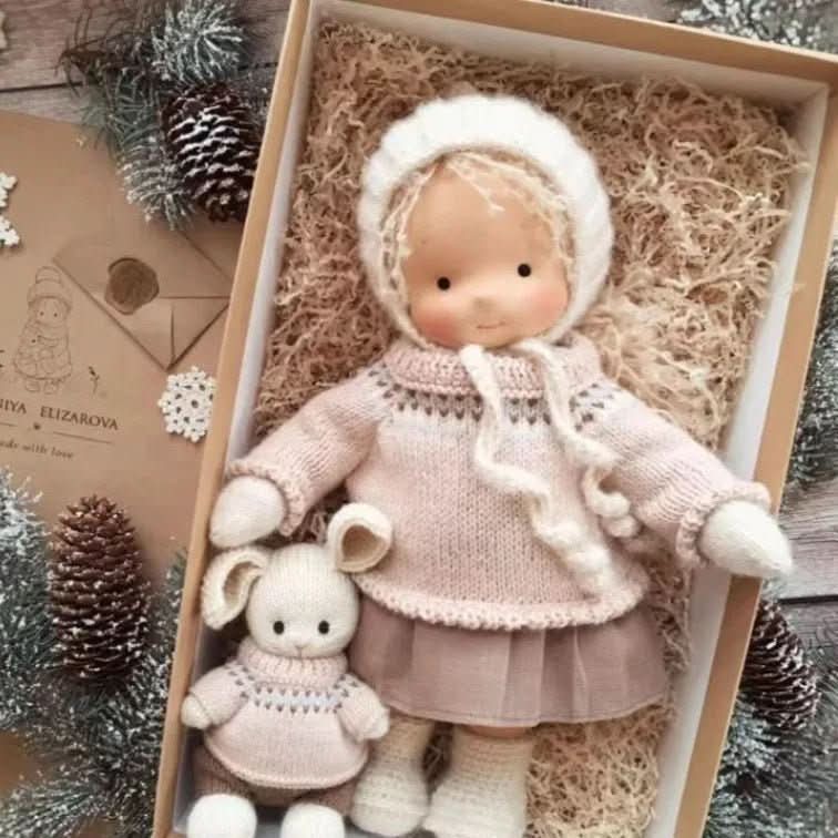 Boneca de Algodão Waldolly Waldorf para Brincadeira Suave, Natural, Imaginativa e Encanto Atemporal