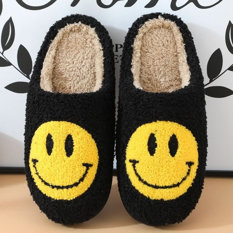 CozyNest zimní pantofle s úsměvem a zesílenou silikonovou podrážkou pro domácí použití