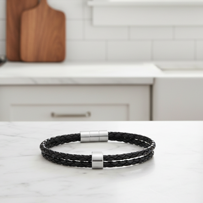 Pulsera trenzada duradera para hombre NovaForge con cuentas personalizadas con nombre