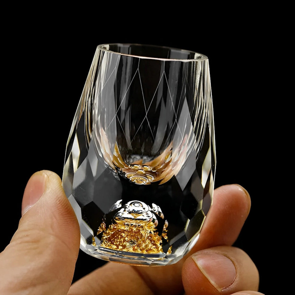 Luxury Crystal Glasses with Gold Flakes – Handmade – Set of 2 – For Whisky & Premium Beverages
