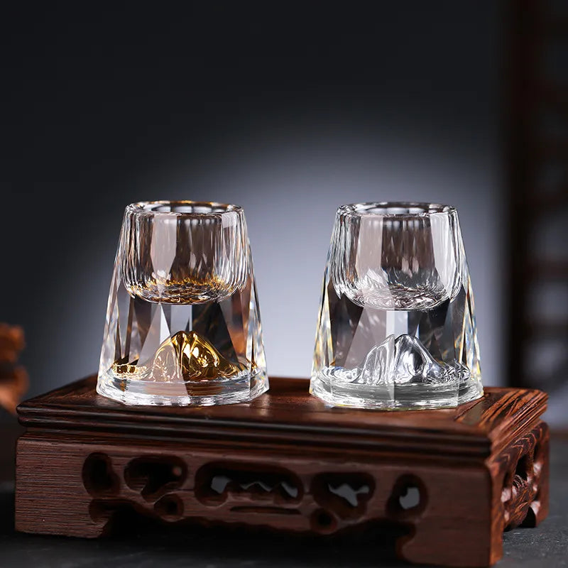 Luxury Crystal Glasses with Gold Flakes – Handmade – Set of 2 – For Whisky & Premium Beverages