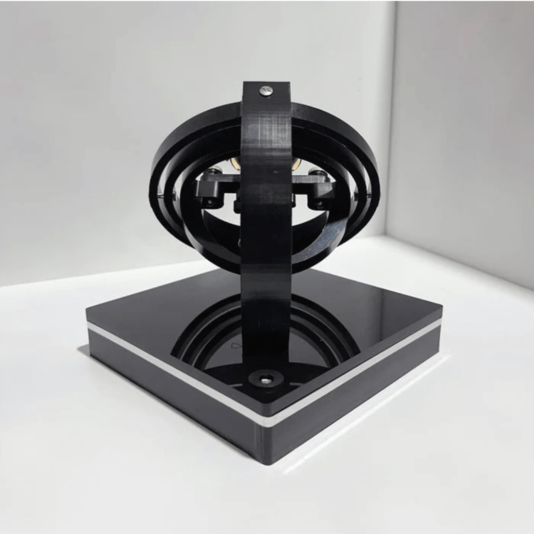 AstraWind Automatic Timepiece Winder For Mechanical Watches