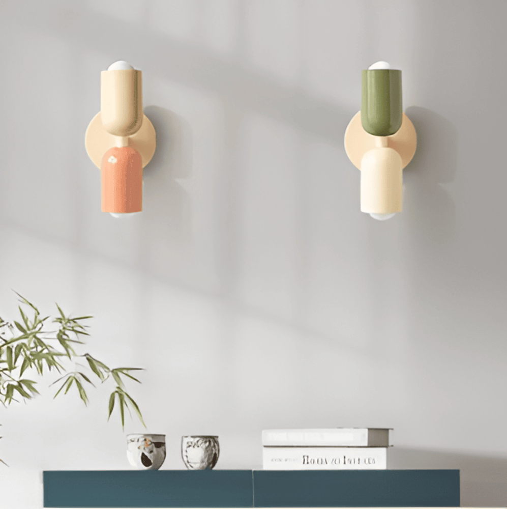 Lampada da parete moderna Lumora con luce LED calda per interni