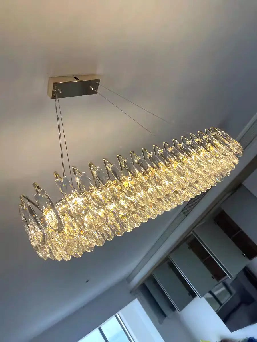 LumaAura krystalltaklampe med gull- eller kromfinish for moderne rom