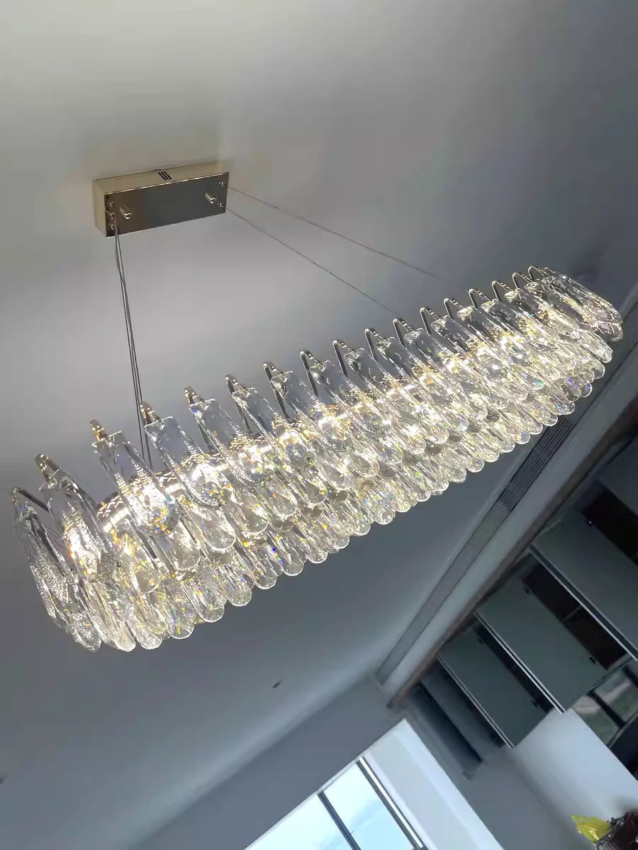 LumaAura krystalltaklampe med gull- eller kromfinish for moderne rom