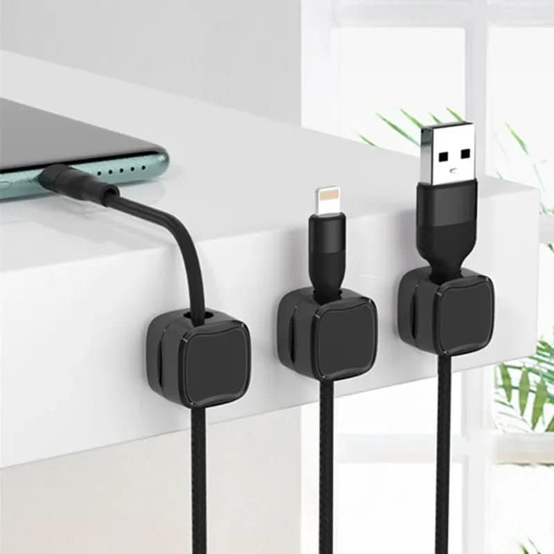 NovaCable magnetický organizér kabelů udržuje kabely v pořádku doma i v kanceláři
