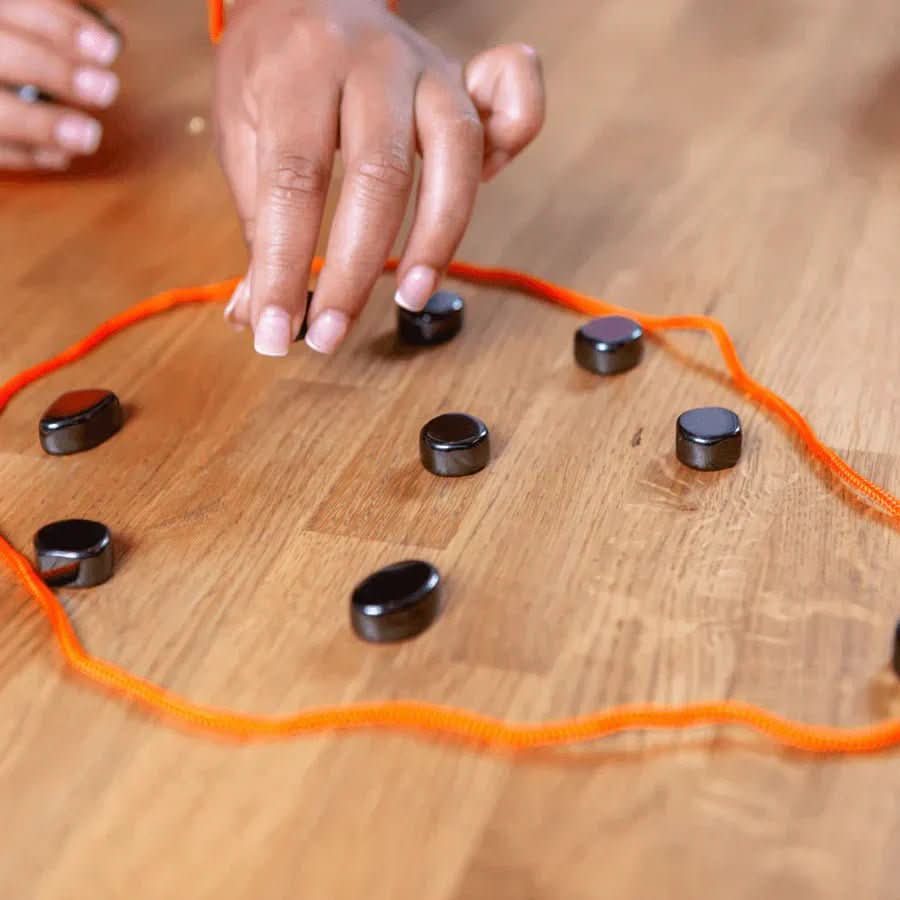 Portable Magnetic Chess Set for Travel, Ideal for Beginners and Pros