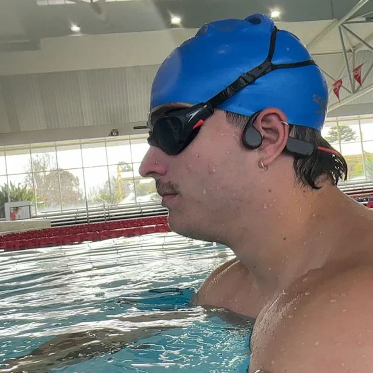 ラップトレーニングとプールセッション用防水イヤホン