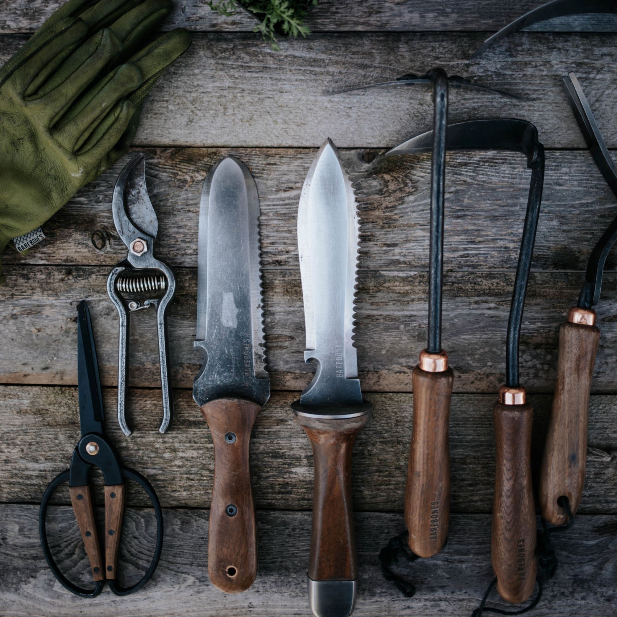 Coltello da sopravvivenza resistente per uso quotidiano e trekking