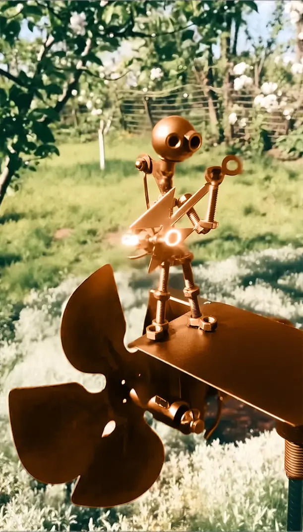 Characterful Metal Windmill Garden Decor That Moves With Rock Band Theme