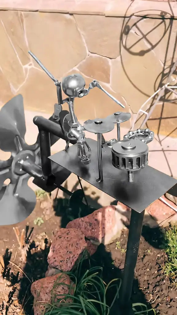 Characterful Metal Windmill Garden Decor That Moves With Rock Band Theme