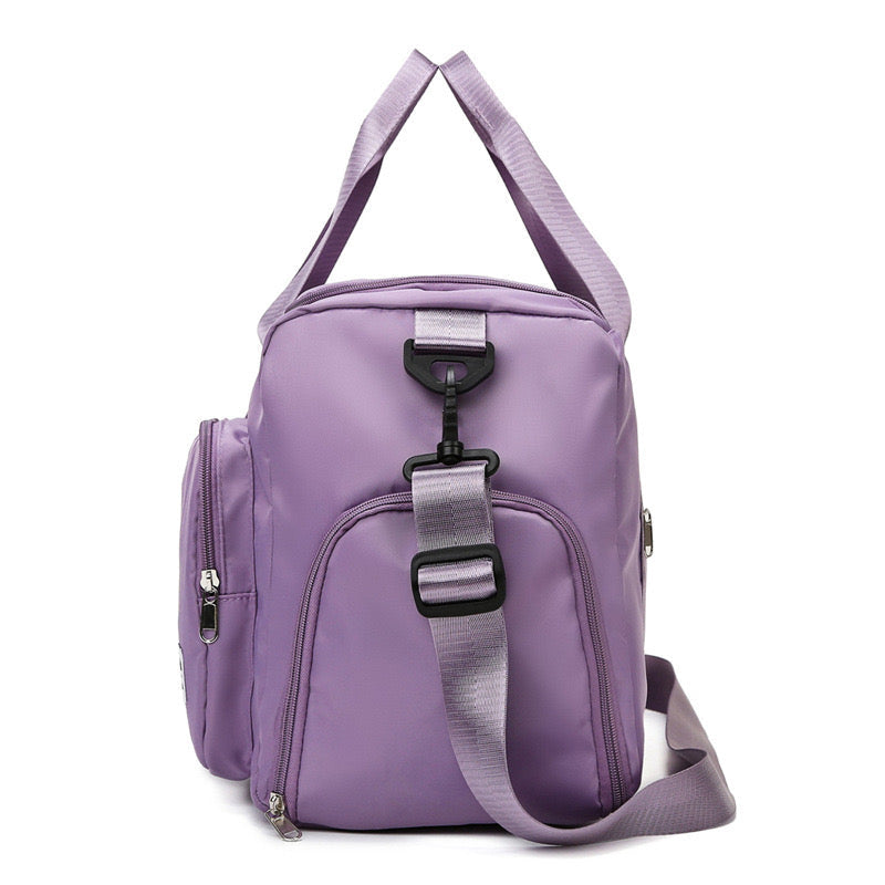 Bolsa de viaje versátil para gimnasio con múltiples bolsillos y compartimento para zapatos