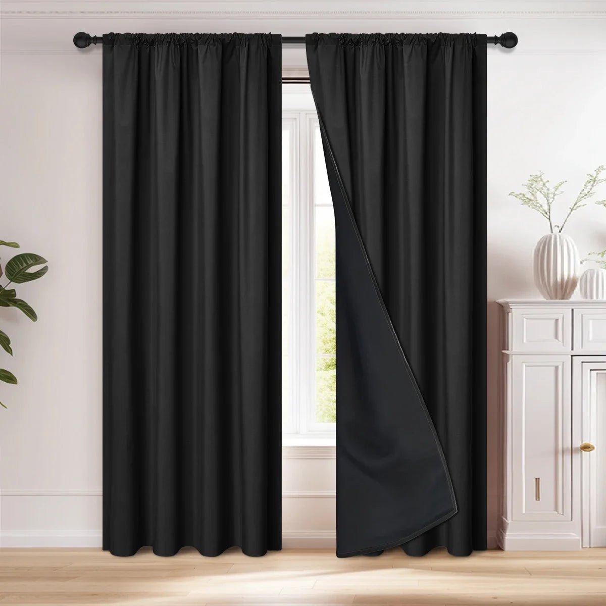 Tenda Oscurante Elegante Nocturne Nera per Soggiorno, Blocca la Luce