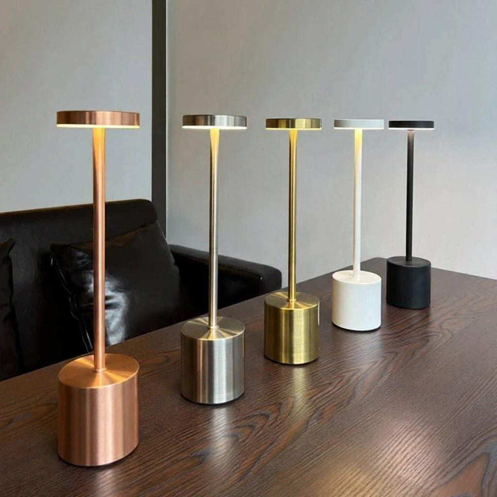 Lámpara de Mesa AuroraGlow con Acento Nórdico para Ambiente Acogedor