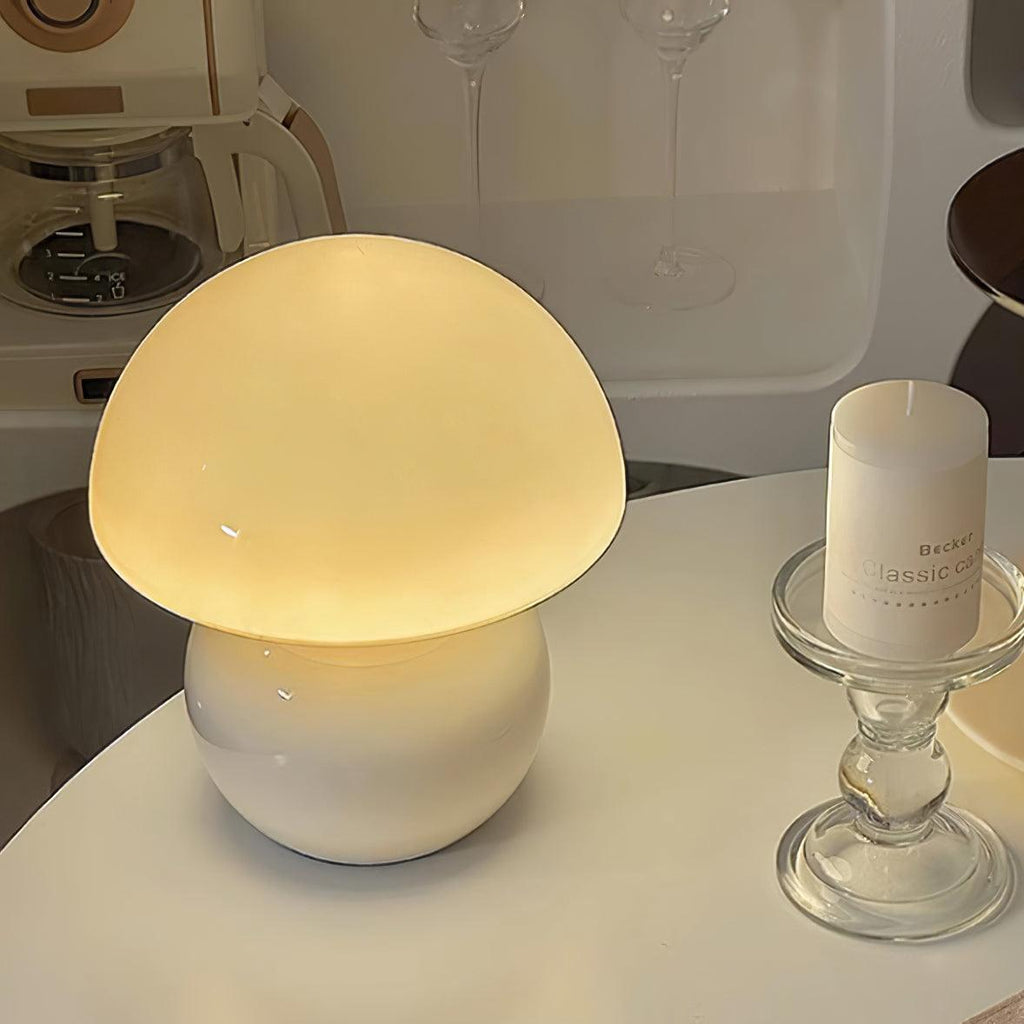 Lampă de masă modernă și minimalistă Lumella pentru noptieră
