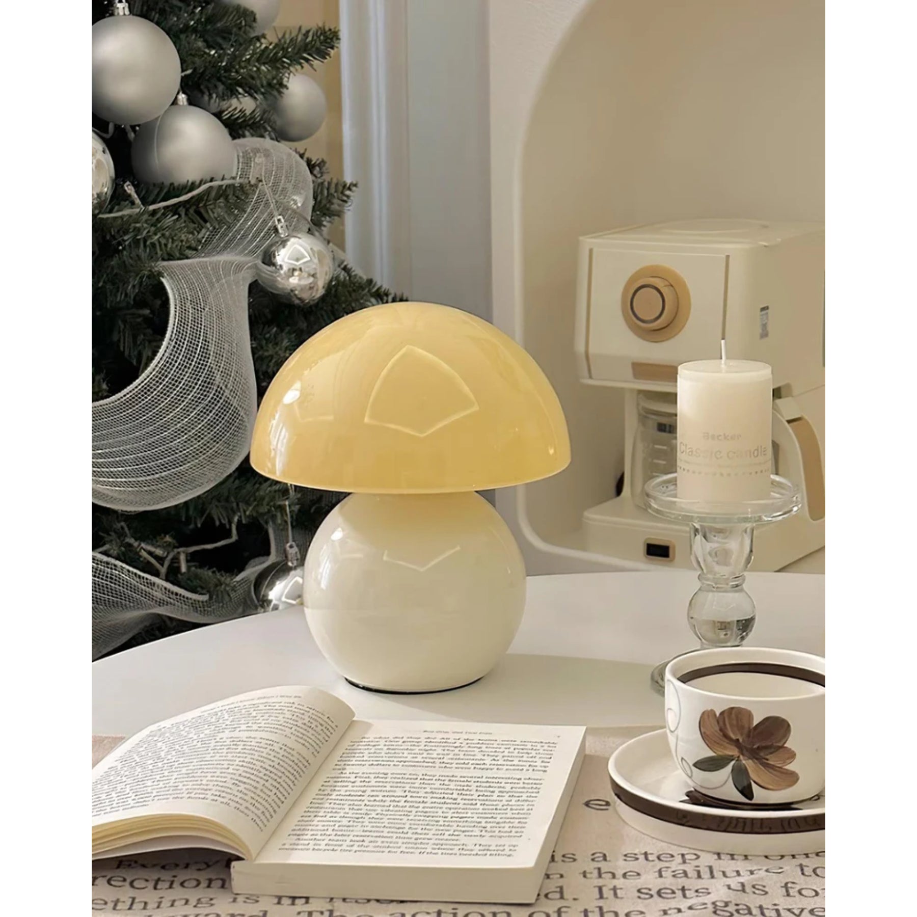Lampă de masă modernă și minimalistă Lumella pentru noptieră