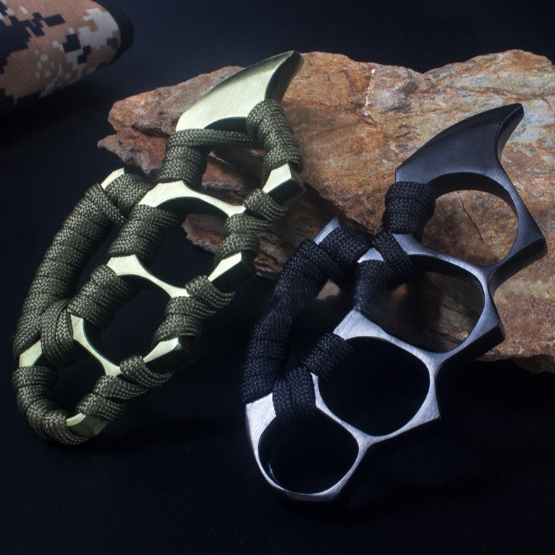 Strumento di Difesa Portatile Grip Force con Struttura in Metallo Resistente