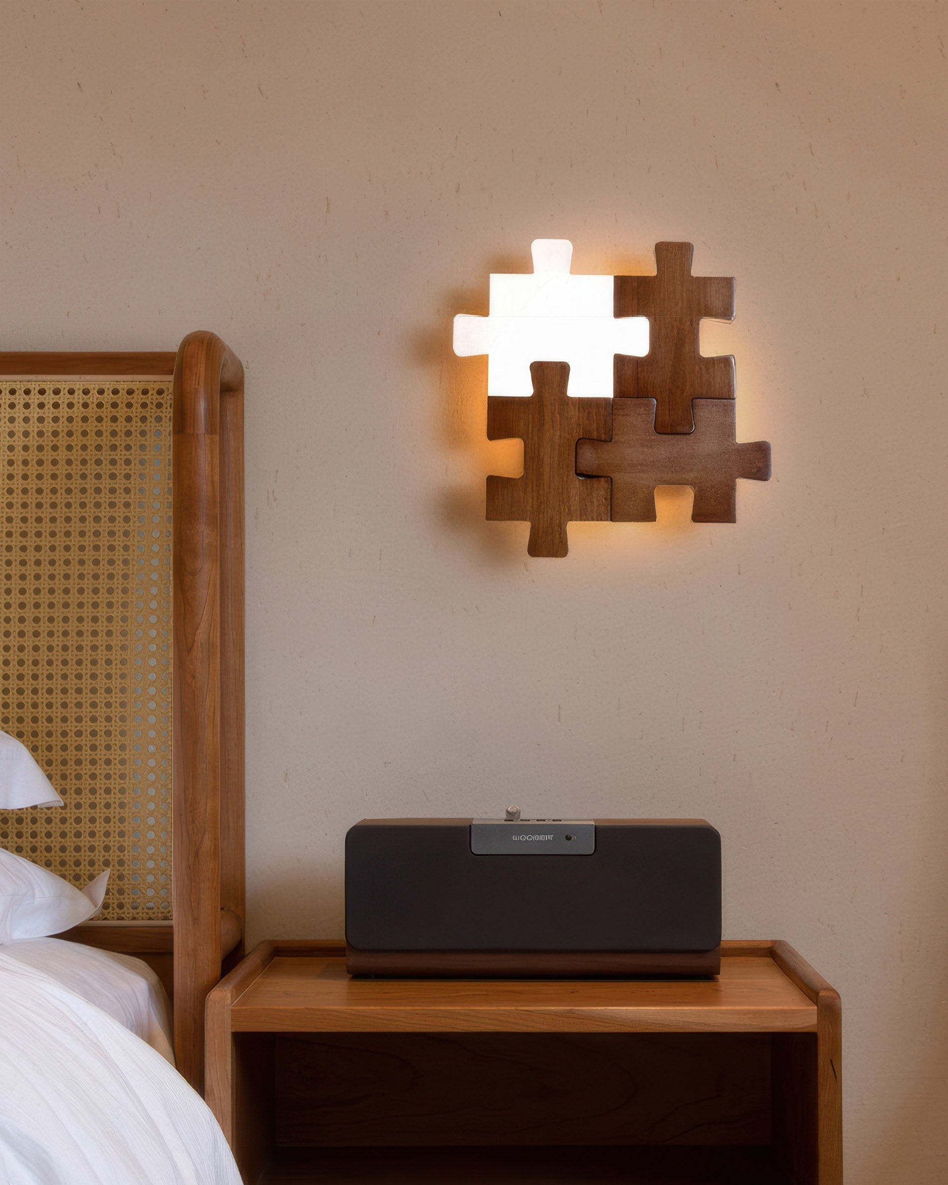 Aplique de pared LED NovaPuzzle de rompecabezas de madera en estilo minimalista nórdico