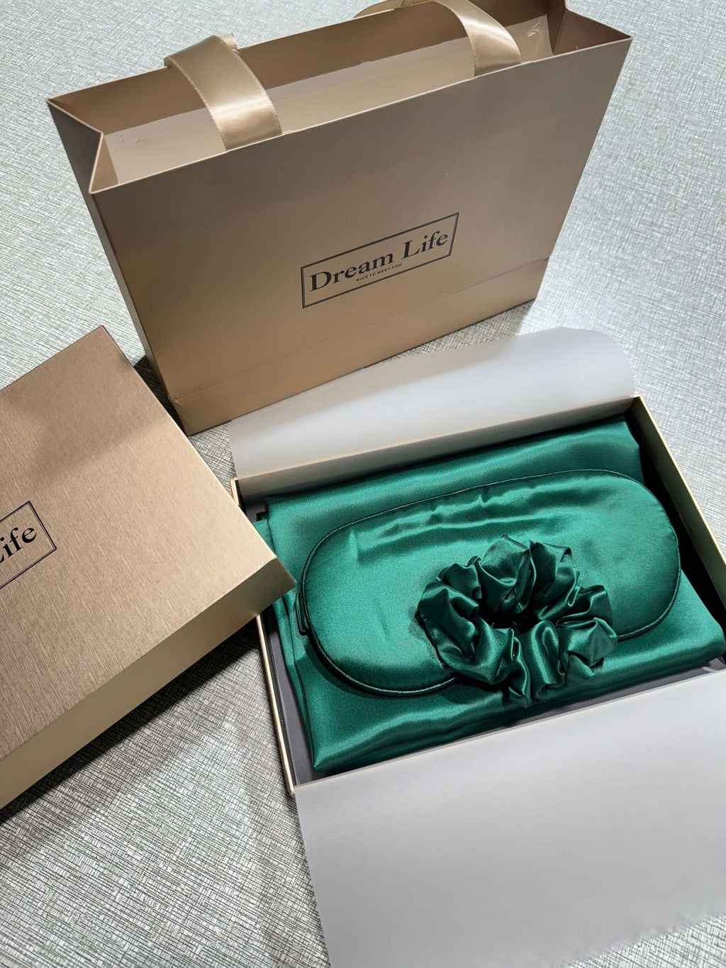 Nocturne Silk Sleep Set With Pillowcase And Eye Mask For Gentle Sleep
