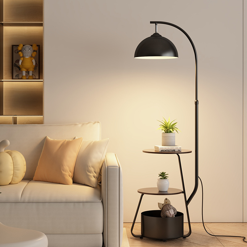Lampadaire NovaNook avec rangement intégré pour salons