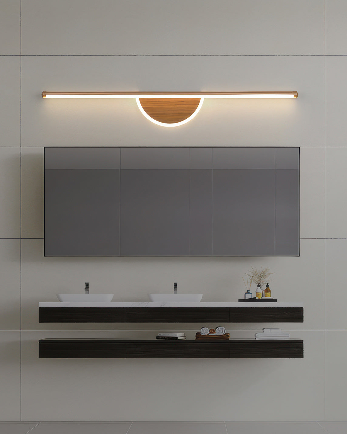 Applique murale SylvaArc en bois avec tube lumineux doux pour arrière-plans TV