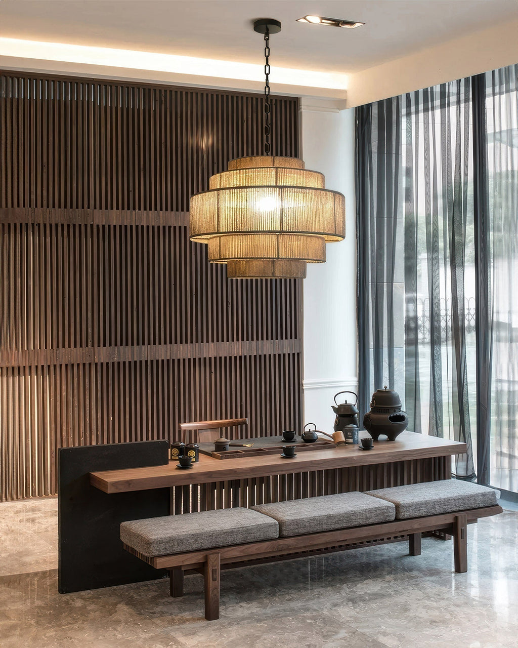 VerraWeave met de hand geweven rotan kroonluchter met henneptouw accenten