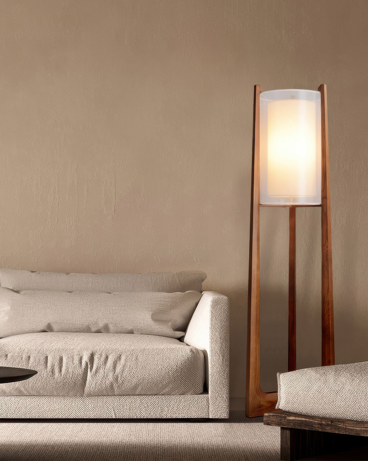 Lampada da Terra Orinex in Legno di Frassino con Paralume in Tessuto a Rete