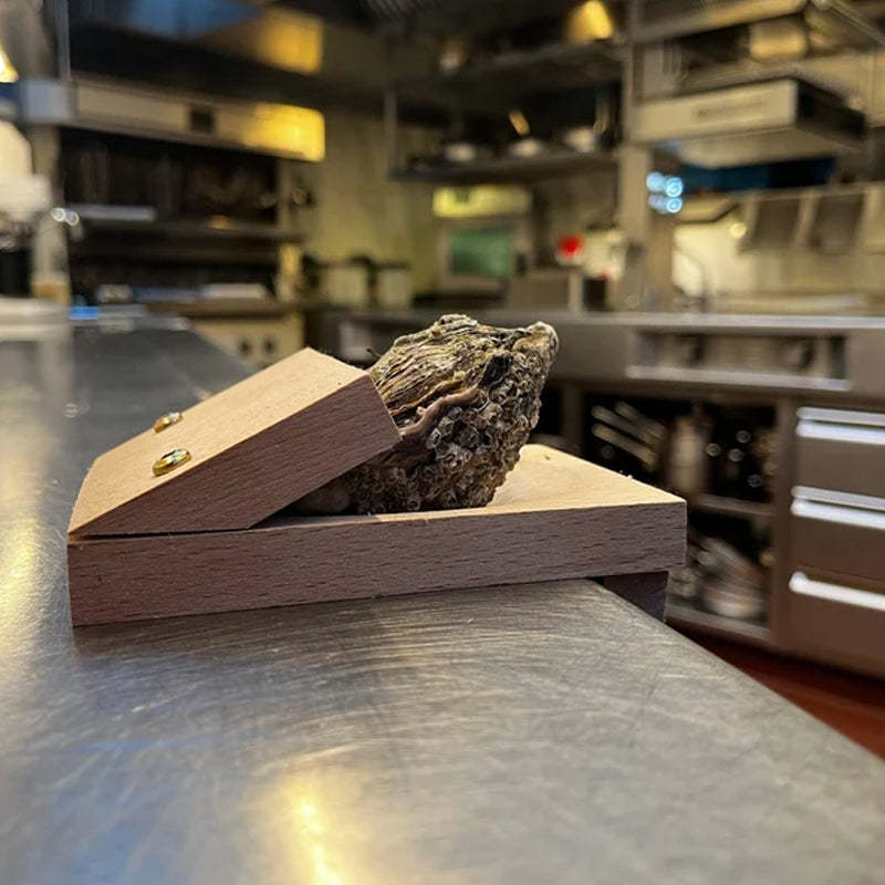 Premium wood handle oyster shell opener clamp