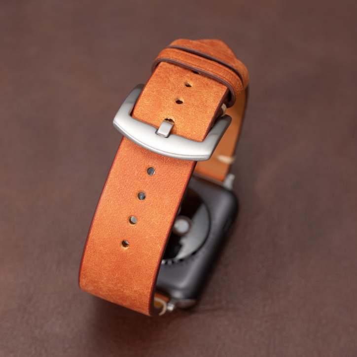 Kožený řemínek Nova pro Apple Watch z prémiové italské kůže